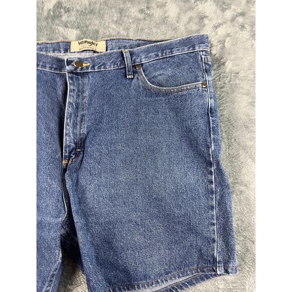 Wrangler Authentics Men’s Denim Jean Shorts Size 42 Relaxed Fit Blue - Picture 7 of 9